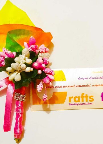 Petal Brouch ( set of 100 units)