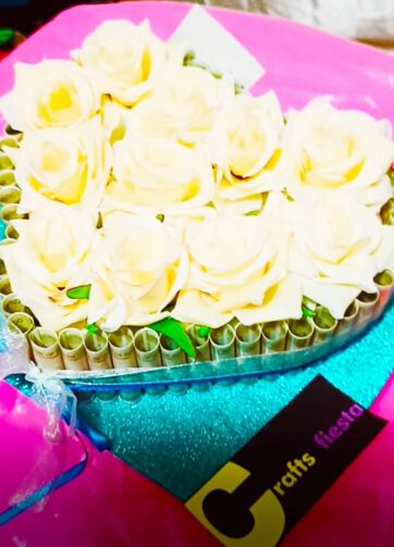 HEART SHAPED CURRENCY BOUQUET