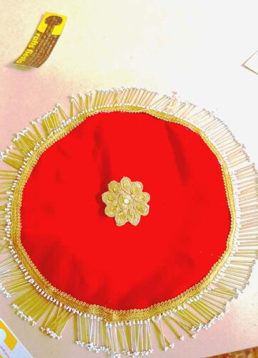 Embroidery Patched circular velvet cloth piece
