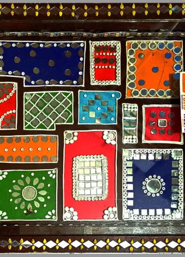 Lippan art Hand painted Pedestal (choki Pata bajot)